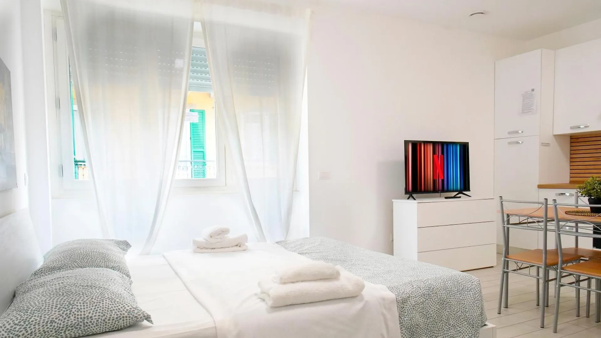 Casa Ideale Tim Appartmanti Moderni Vicina Al Centro Lecco Italy