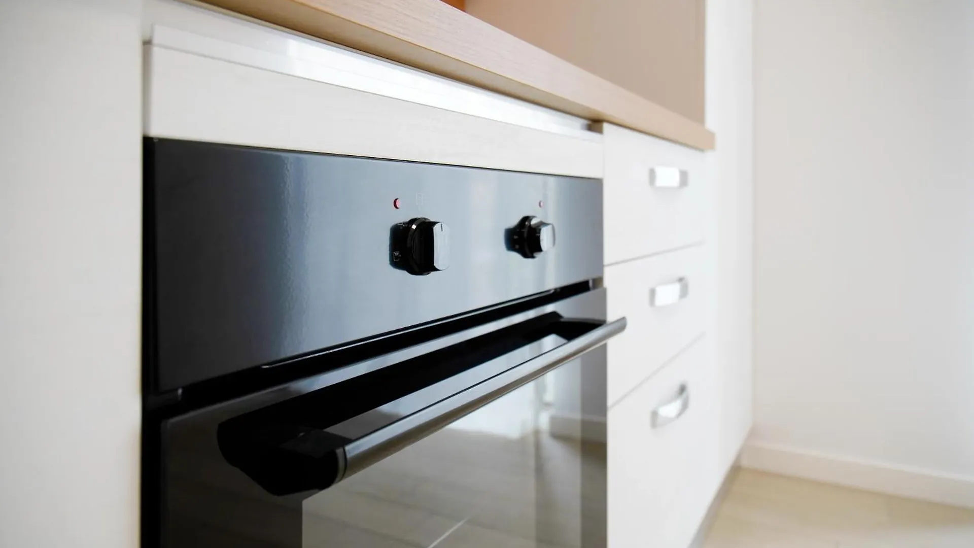 Casa Ideale Tim Appartmanti Moderni Vicina Al Centro Lecco Apartment