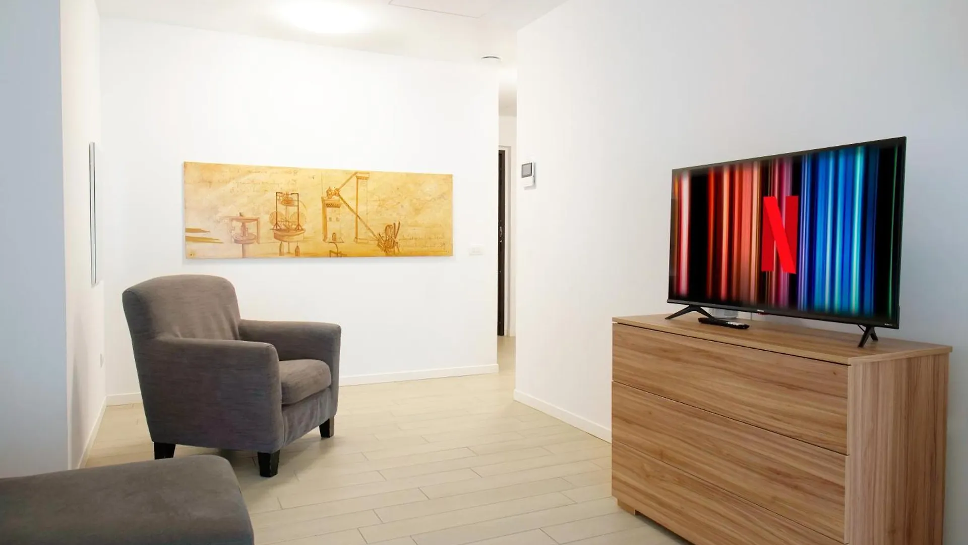 Apartment Casa Ideale Tim Appartmanti Moderni Vicina Al Centro Lecco