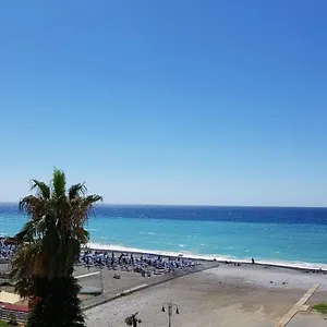casa-al-mare-sabina.hotelitalianriviera.com/