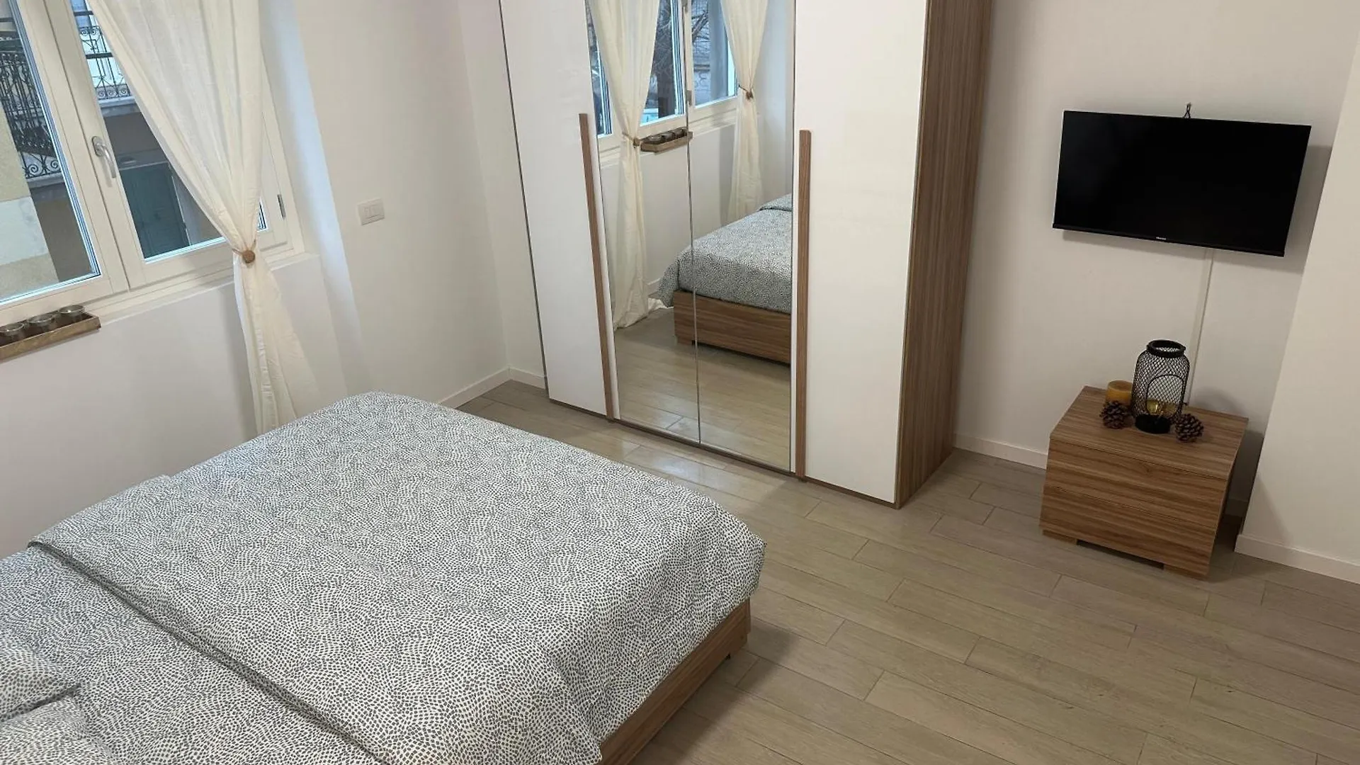 Casa Ideale Tim Lecco 0*,