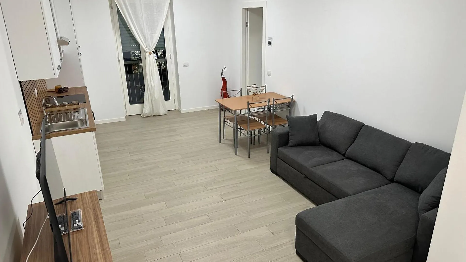 Casa Ideale Tim Lecco Apartment